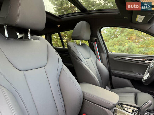 Чорний БМВ Х4, об'ємом двигуна 2 л та пробігом 44 тис. км за 39000 $, фото 20 на Automoto.ua