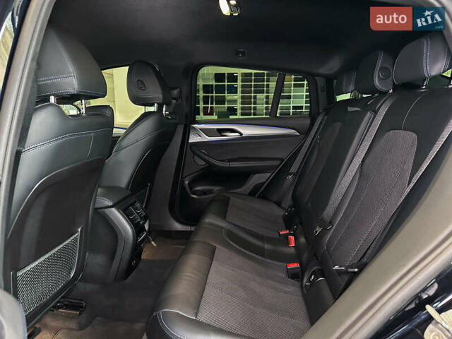 Чорний БМВ Х4, об'ємом двигуна 2 л та пробігом 75 тис. км за 42000 $, фото 28 на Automoto.ua