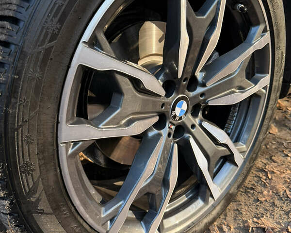 Чорний БМВ Х4, об'ємом двигуна 2 л та пробігом 117 тис. км за 46300 $, фото 23 на Automoto.ua