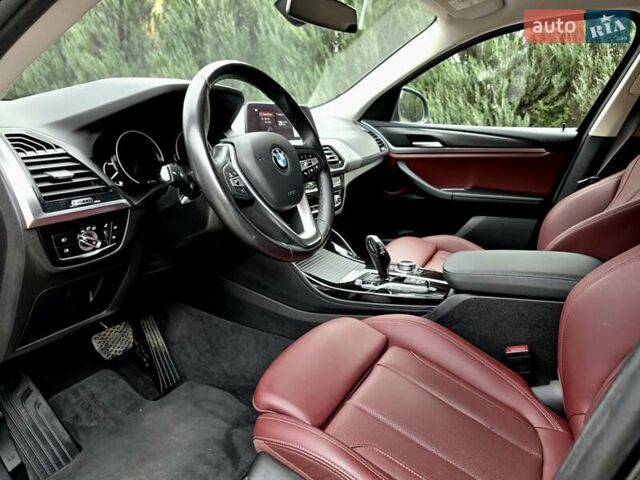 Черный БМВ Х4, объемом двигателя 2 л и пробегом 89 тыс. км за 42900 $, фото 21 на Automoto.ua