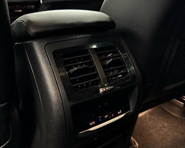 Черный БМВ Х4, объемом двигателя 2 л и пробегом 61 тыс. км за 47000 $, фото 17 на Automoto.ua