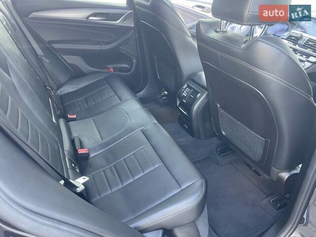 БМВ Х4 2021 в Черновцах на Automoto.ua Черный БМВ Х4, объемом двигателя 3 л и пробегом 114 тыс. км за 55500 $, фото 27 на Automoto.ua