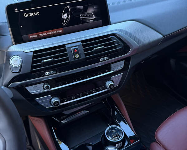 Чорний БМВ Х4, об'ємом двигуна 2 л та пробігом 117 тис. км за 46300 $, фото 9 на Automoto.ua