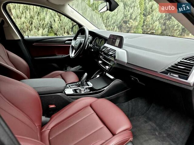 Черный БМВ Х4, объемом двигателя 2 л и пробегом 89 тыс. км за 42900 $, фото 27 на Automoto.ua