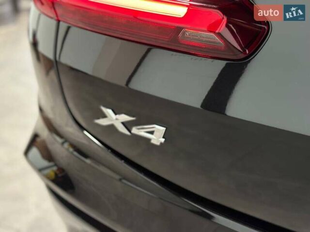 Черный БМВ Х4, объемом двигателя 2 л и пробегом 54 тыс. км за 54900 $, фото 13 на Automoto.ua