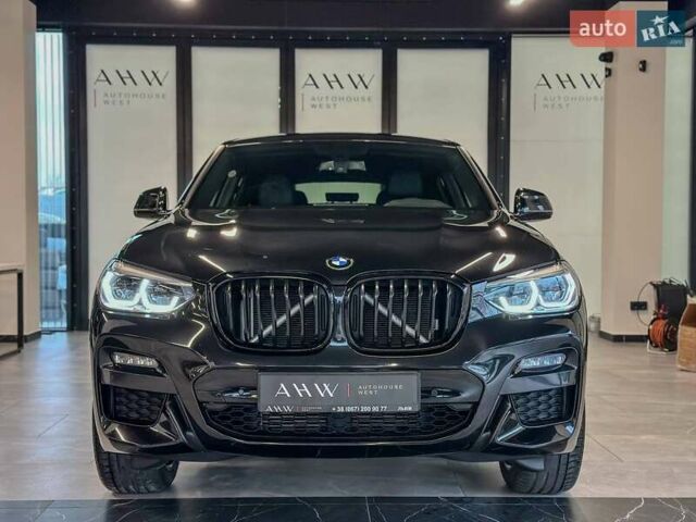 Черный БМВ Х4, объемом двигателя 2 л и пробегом 54 тыс. км за 54900 $, фото 1 на Automoto.ua
