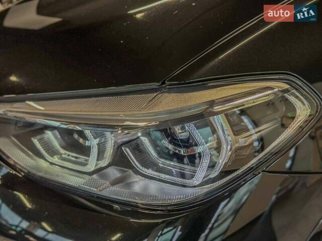 Черный БМВ Х4, объемом двигателя 2 л и пробегом 54 тыс. км за 54900 $, фото 10 на Automoto.ua
