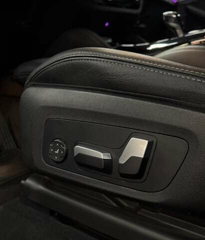 Черный БМВ Х4, объемом двигателя 2 л и пробегом 61 тыс. км за 47000 $, фото 35 на Automoto.ua