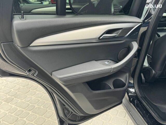 Чорний БМВ Х4, об'ємом двигуна 2 л та пробігом 54 тис. км за 48290 $, фото 29 на Automoto.ua