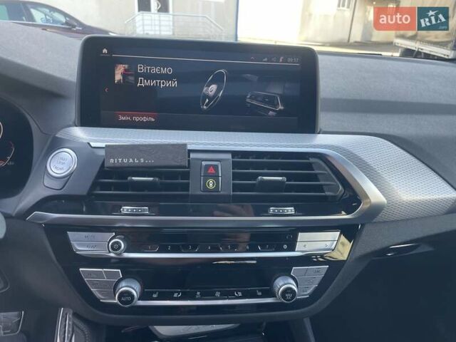 БМВ Х4 2021 в Черновцах на Automoto.ua Черный БМВ Х4, объемом двигателя 3 л и пробегом 114 тыс. км за 55500 $, фото 18 на Automoto.ua