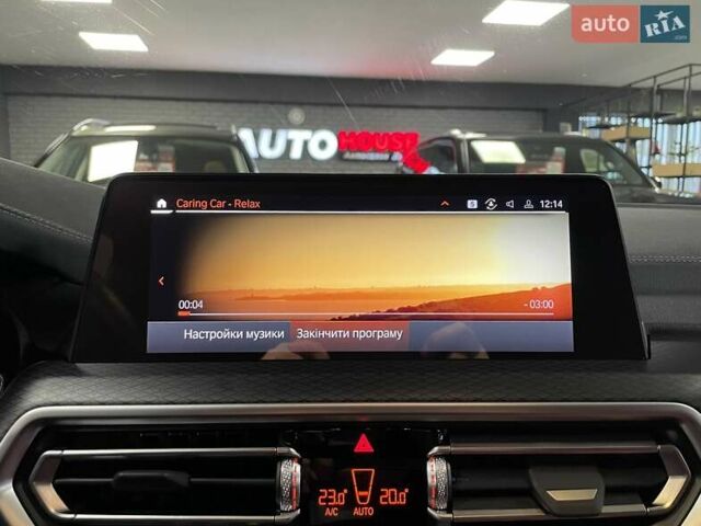 Черный БМВ Х4, объемом двигателя 2 л и пробегом 13 тыс. км за 67700 $, фото 61 на Automoto.ua