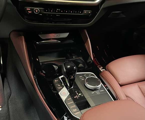 Черный БМВ Х4, объемом двигателя 2 л и пробегом 13 тыс. км за 67700 $, фото 71 на Automoto.ua