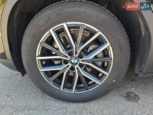 Черный БМВ Х4, объемом двигателя 2 л и пробегом 5 тыс. км за 62900 $, фото 25 на Automoto.ua