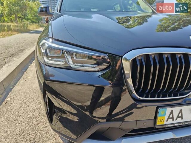 Черный БМВ Х4, объемом двигателя 2 л и пробегом 5 тыс. км за 62900 $, фото 2 на Automoto.ua