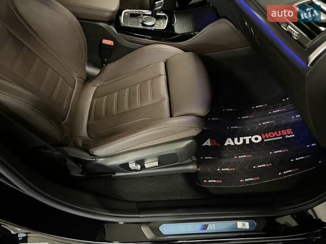 Черный БМВ Х4, объемом двигателя 2 л и пробегом 6 тыс. км за 69700 $, фото 41 на Automoto.ua