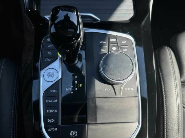 Черный БМВ Х4, объемом двигателя 2 л и пробегом 21 тыс. км за 24500 $, фото 11 на Automoto.ua