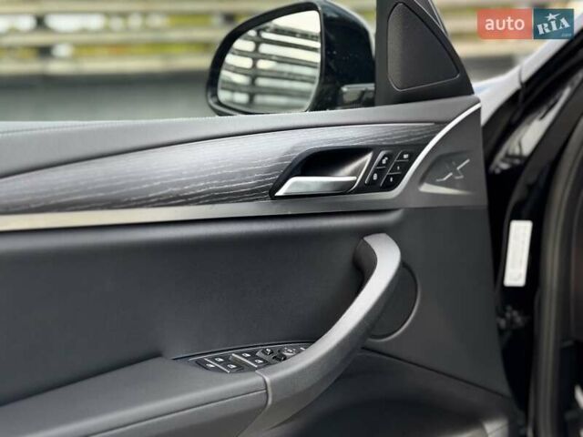 БМВ Х4 2022 у Києві на Automoto.ua Чорний БМВ Х4, об'ємом двигуна 2 л та пробігом 14 тис. км за 65000 $, фото 31 на Automoto.ua