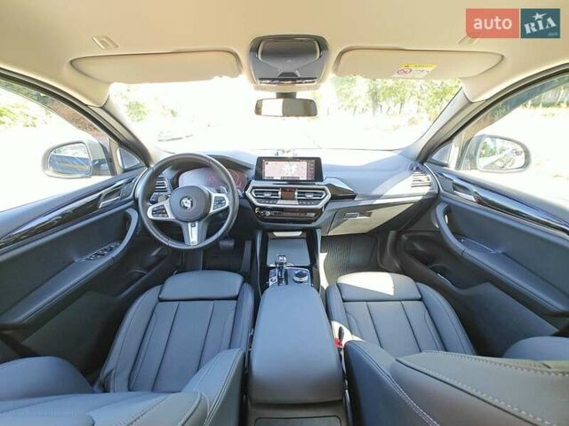 Черный БМВ Х4, объемом двигателя 2 л и пробегом 5 тыс. км за 62900 $, фото 15 на Automoto.ua