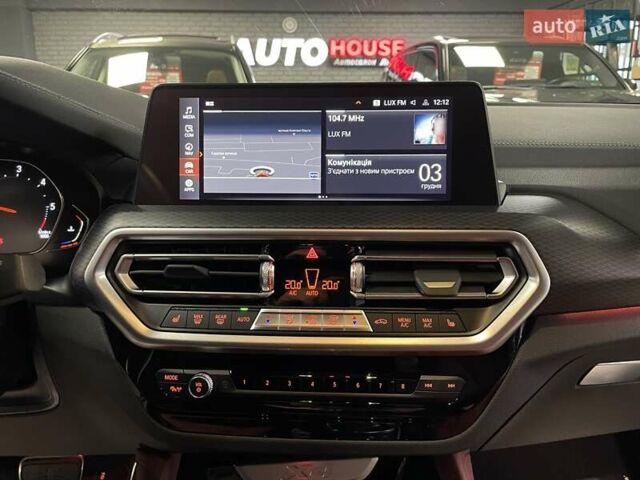 Черный БМВ Х4, объемом двигателя 2 л и пробегом 13 тыс. км за 67700 $, фото 50 на Automoto.ua