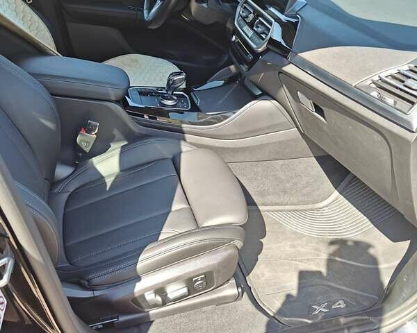 Черный БМВ Х4, объемом двигателя 2 л и пробегом 5 тыс. км за 62900 $, фото 24 на Automoto.ua