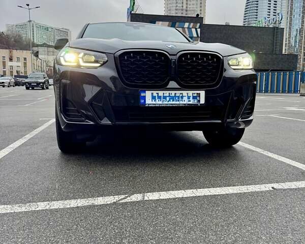 Черный БМВ Х4, объемом двигателя 2 л и пробегом 20 тыс. км за 60000 $, фото 1 на Automoto.ua