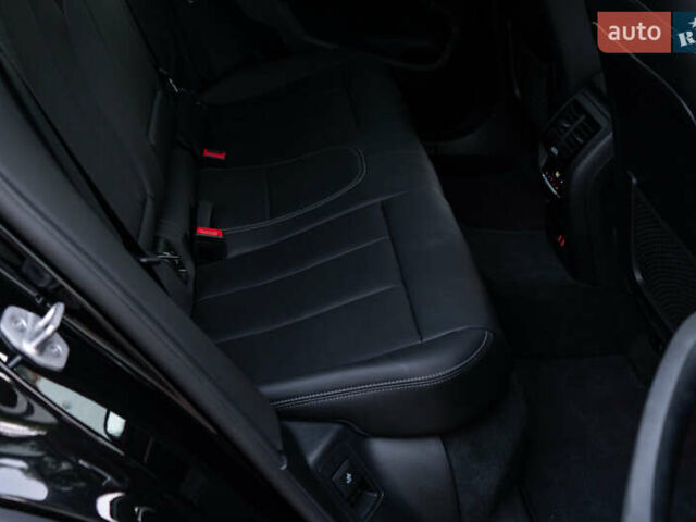 Черный БМВ Х4, объемом двигателя 2 л и пробегом 12 тыс. км за 53000 $, фото 29 на Automoto.ua