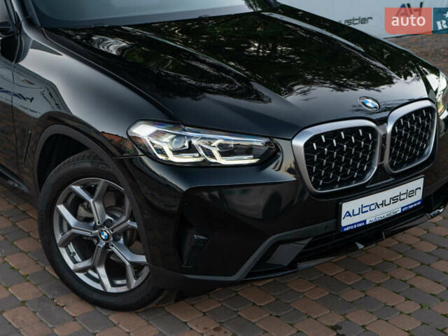 Черный БМВ Х4, объемом двигателя 2 л и пробегом 12 тыс. км за 53000 $, фото 7 на Automoto.ua