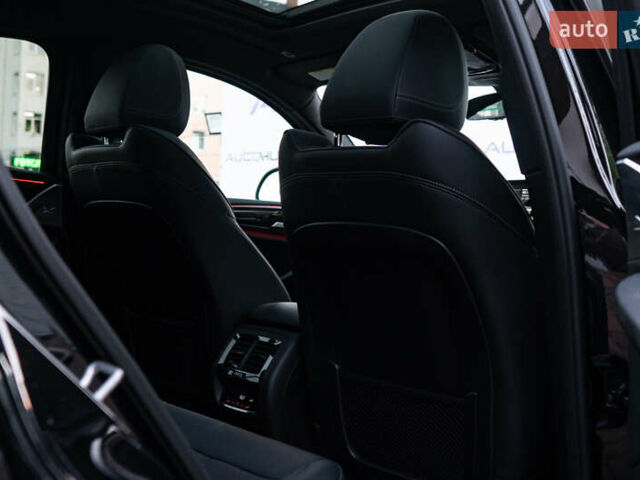 Черный БМВ Х4, объемом двигателя 2 л и пробегом 12 тыс. км за 53000 $, фото 27 на Automoto.ua