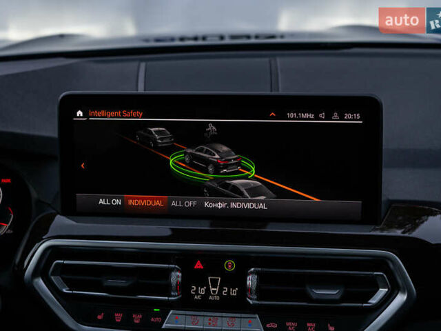 Черный БМВ Х4, объемом двигателя 2 л и пробегом 12 тыс. км за 53000 $, фото 47 на Automoto.ua