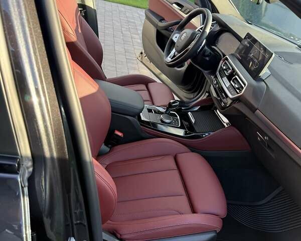 Чорний БМВ Х4, об'ємом двигуна 2 л та пробігом 19 тис. км за 50650 $, фото 15 на Automoto.ua