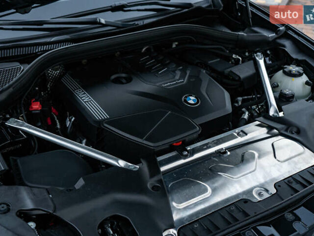 Черный БМВ Х4, объемом двигателя 2 л и пробегом 12 тыс. км за 53000 $, фото 56 на Automoto.ua