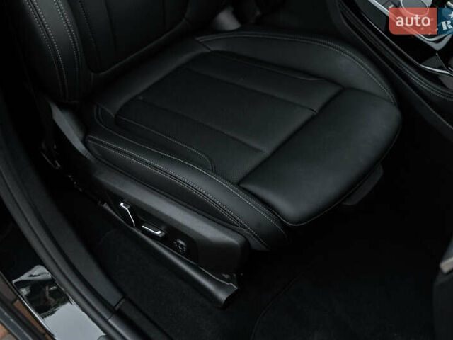 Черный БМВ Х4, объемом двигателя 2 л и пробегом 12 тыс. км за 53000 $, фото 36 на Automoto.ua