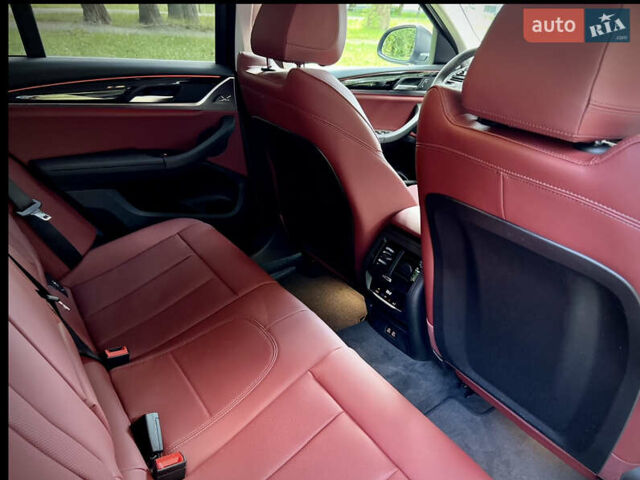 БМВ Х4 2025 у Києві на Automoto.ua Чорний БМВ Х4, об'ємом двигуна 2 л та пробігом 1 тис. км за 65800 $, фото 2 на Automoto.ua