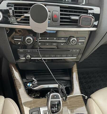 Червоний БМВ Х4, об'ємом двигуна 2 л та пробігом 166 тис. км за 23000 $, фото 12 на Automoto.ua