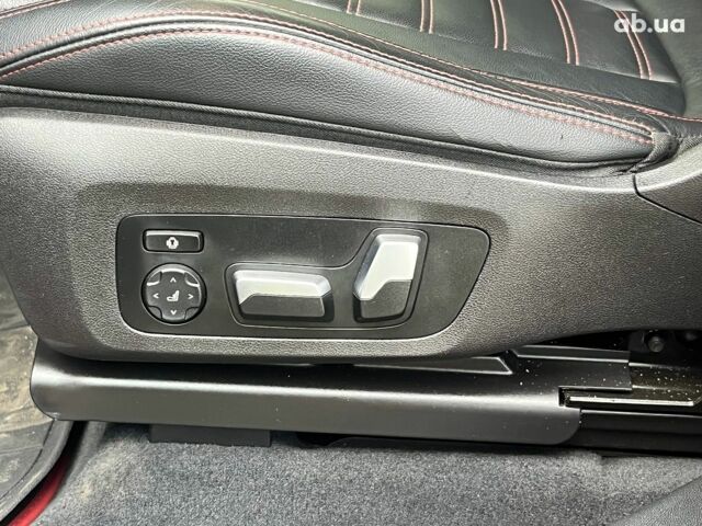 БМВ Х4 2020 в Киеве на Automoto.ua Красный БМВ Х4, объемом двигателя 3 л и пробегом 84 тыс. км за 43940 $, фото 32 на Automoto.ua