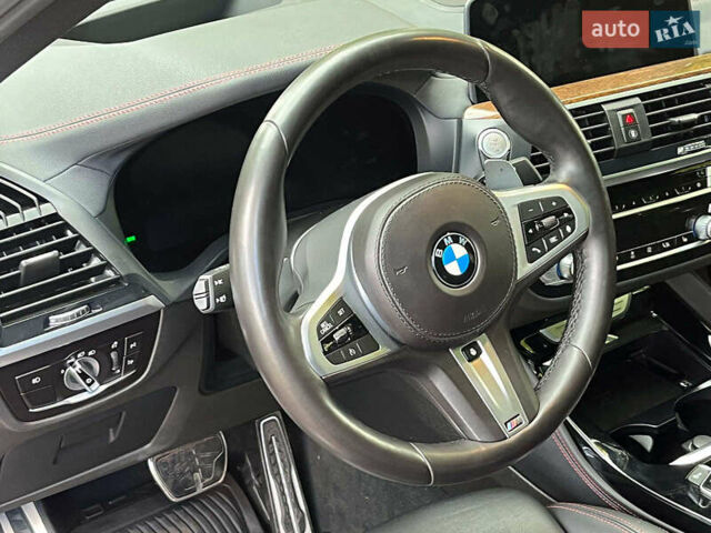 Красный БМВ Х4, объемом двигателя 3 л и пробегом 84 тыс. км за 43940 $, фото 32 на Automoto.ua