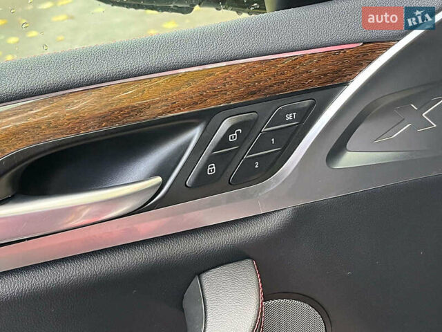 Красный БМВ Х4, объемом двигателя 3 л и пробегом 84 тыс. км за 43940 $, фото 30 на Automoto.ua