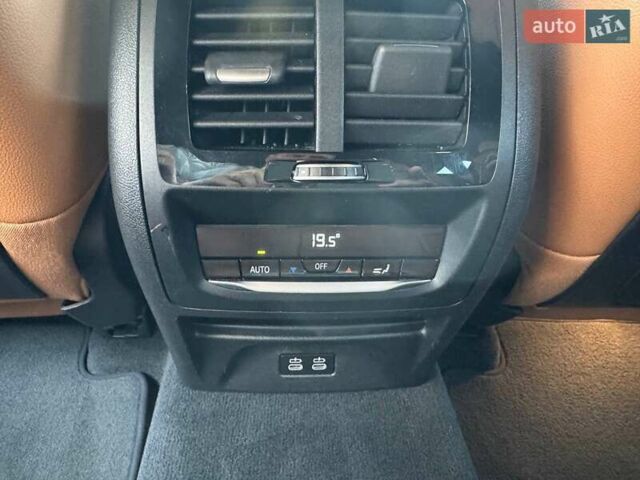 Красный БМВ Х4, объемом двигателя 2 л и пробегом 71 тыс. км за 38500 $, фото 17 на Automoto.ua