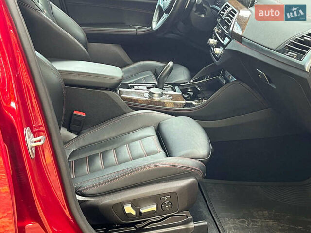 Красный БМВ Х4, объемом двигателя 3 л и пробегом 84 тыс. км за 43940 $, фото 15 на Automoto.ua