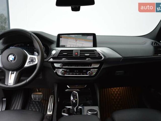 Красный БМВ Х4, объемом двигателя 2 л и пробегом 103 тыс. км за 38500 $, фото 5 на Automoto.ua