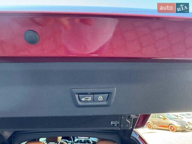 Красный БМВ Х4, объемом двигателя 2 л и пробегом 71 тыс. км за 38500 $, фото 19 на Automoto.ua