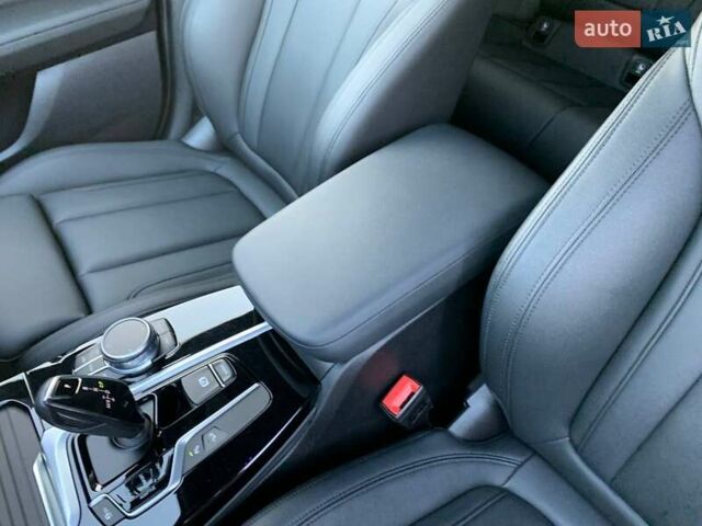 Красный БМВ Х4, объемом двигателя 3 л и пробегом 72 тыс. км за 42700 $, фото 47 на Automoto.ua