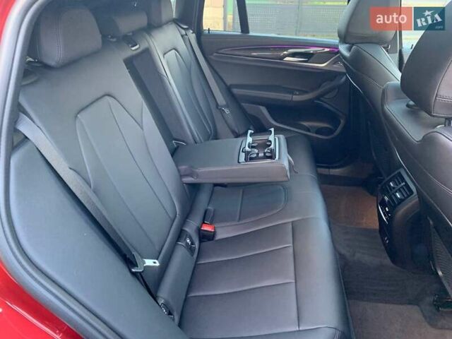 Красный БМВ Х4, объемом двигателя 3 л и пробегом 72 тыс. км за 42700 $, фото 50 на Automoto.ua