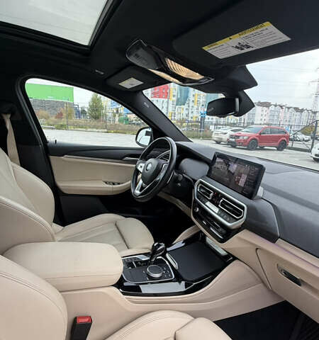 Красный БМВ Х4, объемом двигателя 2 л и пробегом 78 тыс. км за 49300 $, фото 3 на Automoto.ua