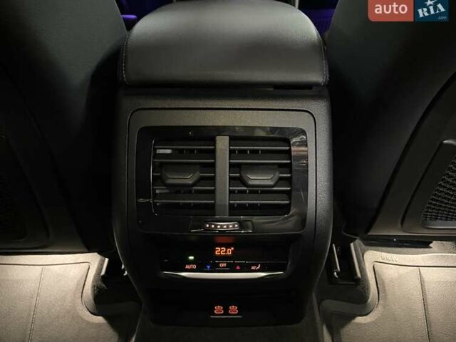 Красный БМВ Х4, объемом двигателя 2 л и пробегом 67 тыс. км за 55700 $, фото 36 на Automoto.ua