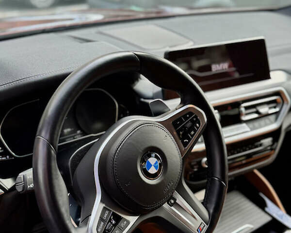 Красный БМВ Х4, объемом двигателя 2 л и пробегом 16 тыс. км за 58700 $, фото 7 на Automoto.ua