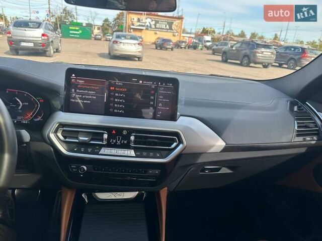 БМВ Х4 2022 в Николаеве на Automoto.ua Красный БМВ Х4, объемом двигателя 2.99 л и пробегом 13 тыс. км за 70500 $, фото 6 на Automoto.ua