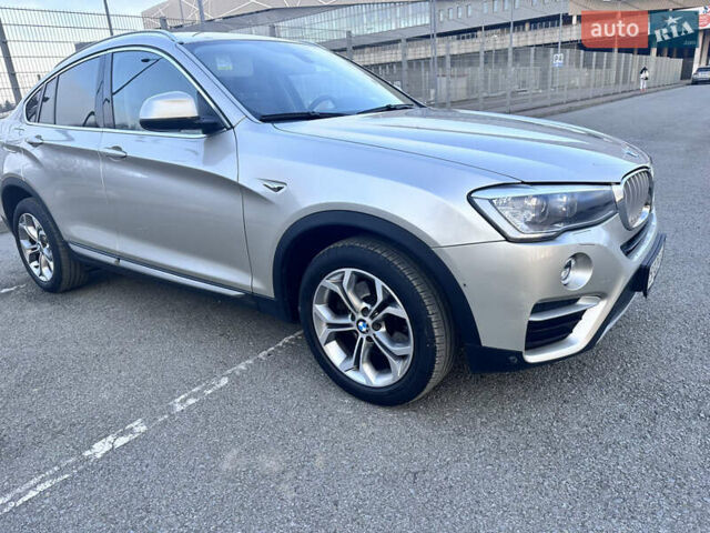 Сірий БМВ Х4, об'ємом двигуна 2 л та пробігом 112 тис. км за 23600 $, фото 7 на Automoto.ua