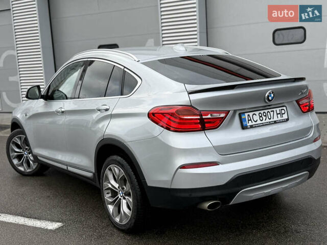 Серый БМВ Х4, объемом двигателя 2 л и пробегом 162 тыс. км за 23500 $, фото 9 на Automoto.ua