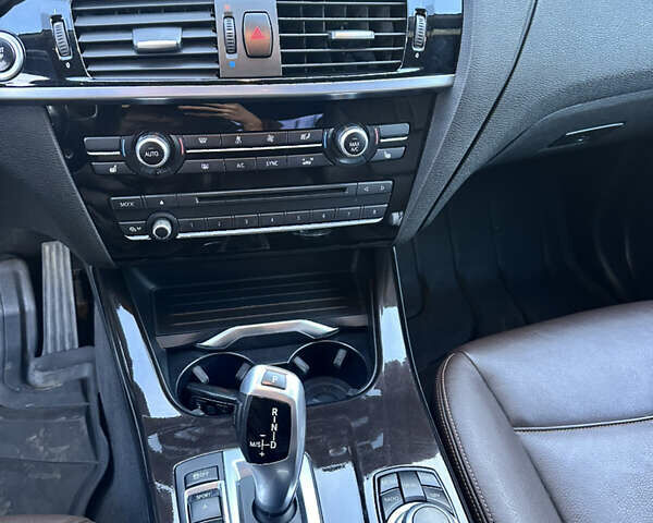 Сірий БМВ Х4, об'ємом двигуна 2 л та пробігом 112 тис. км за 23600 $, фото 11 на Automoto.ua